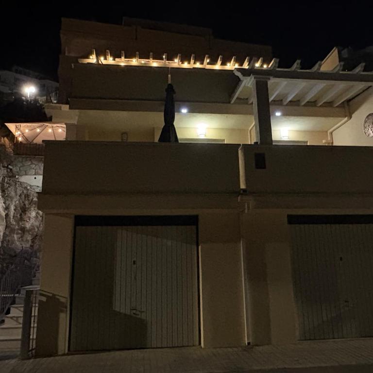 Duplex avec Jacuzzi, piscine, terrasses et vues a 180º sur la mer - Maison 1 Chambre - 11