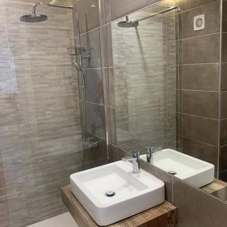 Costa del Sol, coastal town apartment, San Luis de Sabinillas - Apartamento de 3 dormitorios - 6