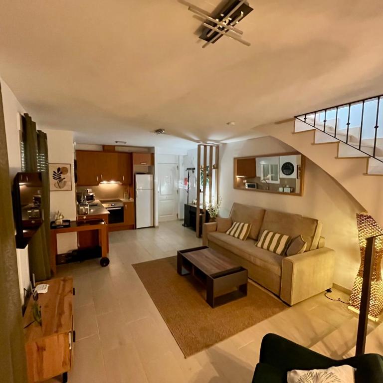 Duplex avec Jacuzzi, piscine, terrasses et vues a 180º sur la mer - Maison 1 Chambre - 26