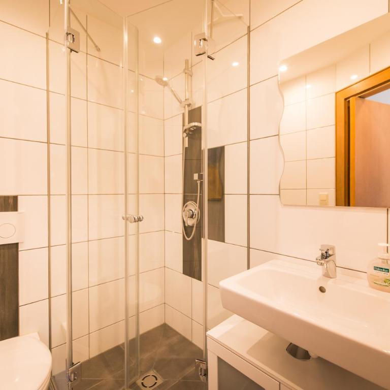 Hotel Pension Barbara - Two-Bedroom Apartment - 2