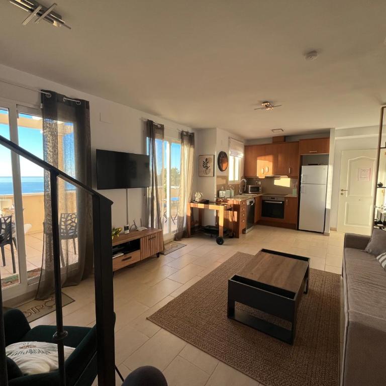 Duplex avec Jacuzzi, piscine, terrasses et vues a 180º sur la mer - Maison 1 Chambre - 29