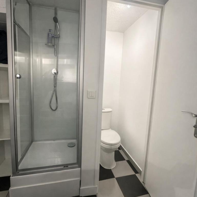 Hôte D'Azur - Guesthouse - Chambre Double Économique - 1