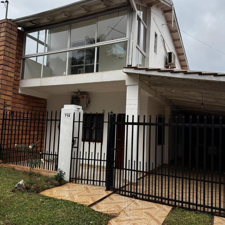 Raíces Vivas Dúplex - Cochera Privada en Oberá - Apartamento de 2 dormitorios - 1