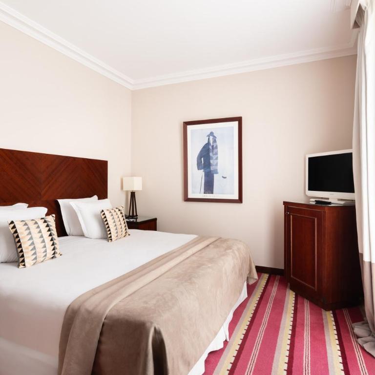 Hôtel Juana - Chambre Familiale (2 Adultes + 1 Enfant) - 2