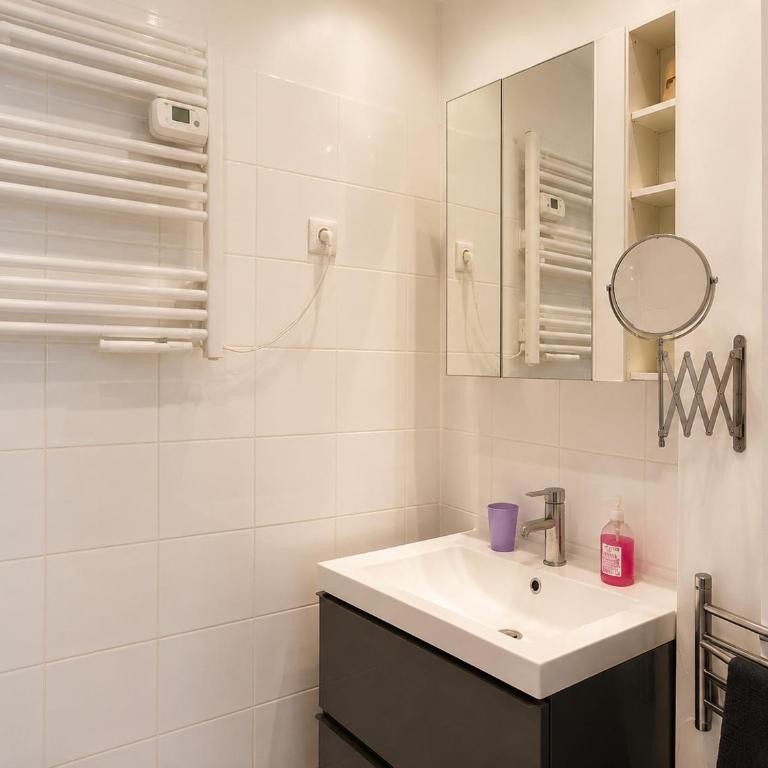 Charmant appartement calme Pereire - Appartement 1 Chambre - 3