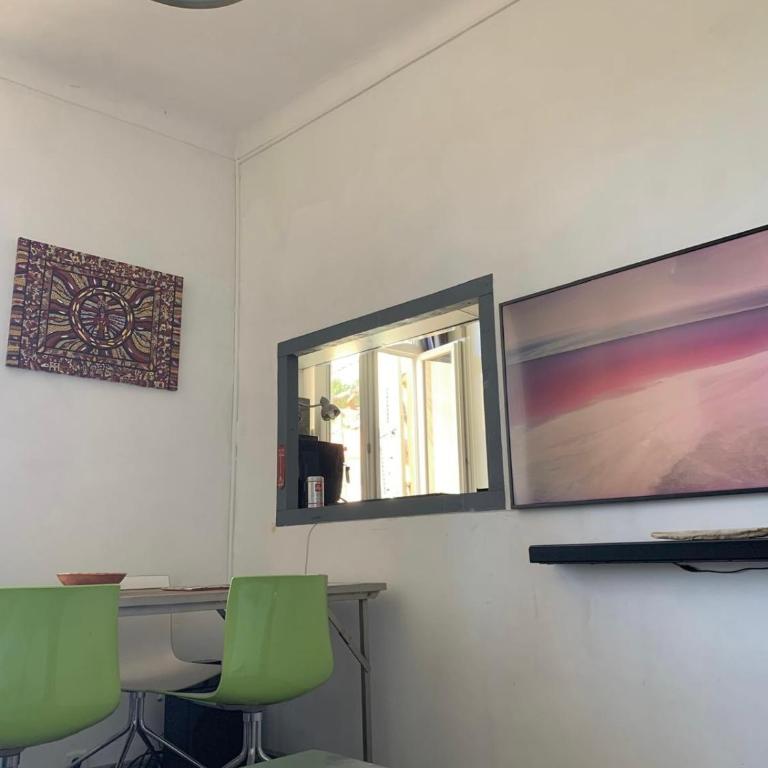 2p rénové dans bel immeuble Niçois de Caractère - Appartement 1 Chambre avec Balcon - 2