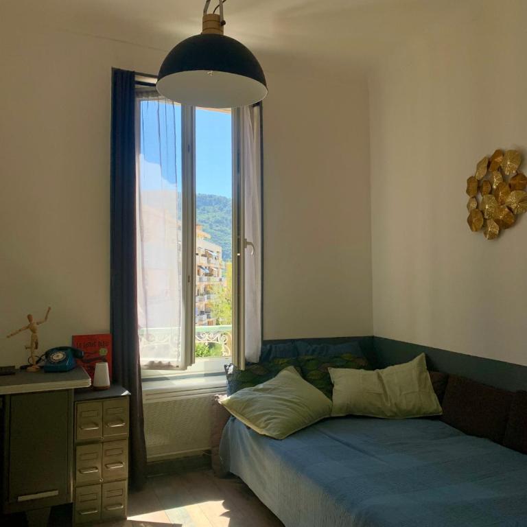 2p rénové dans bel immeuble Niçois de Caractère - Appartement 1 Chambre avec Balcon - 20