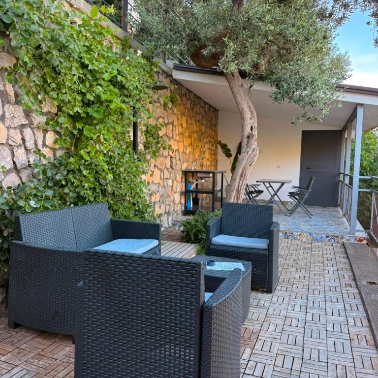De Vivo Realty - Regina Vittoria Relais EcoSmart Luxury Home SPA - Villa con 2 Camere da Letto - 85