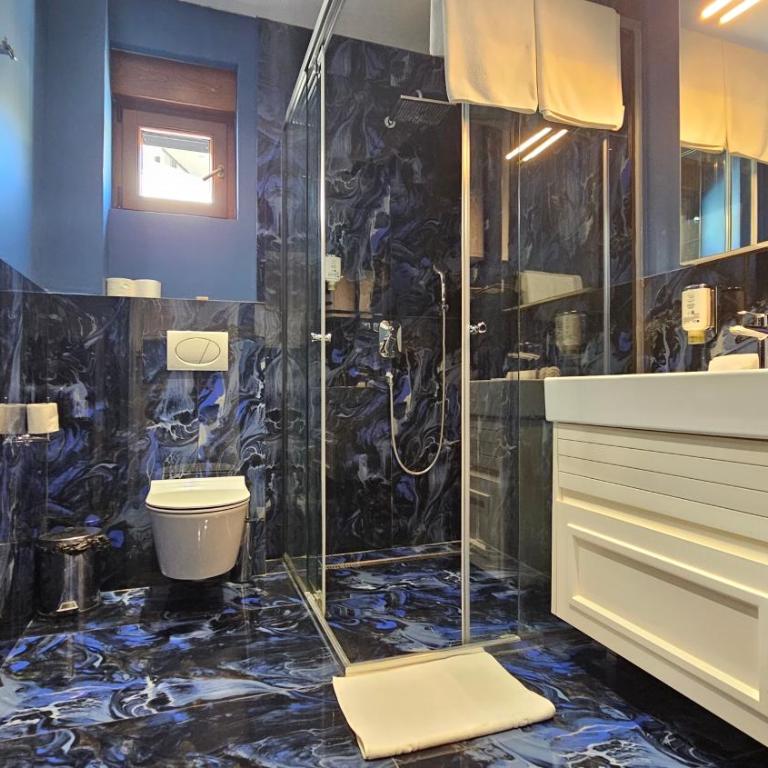 Azure Breeze Suites B - Deluxe Suite mit Meerblick - 7