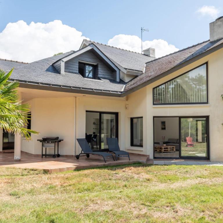 LA BOUSSOLE- Wifi - Parking - Jardin - Maison de Vacances - 24