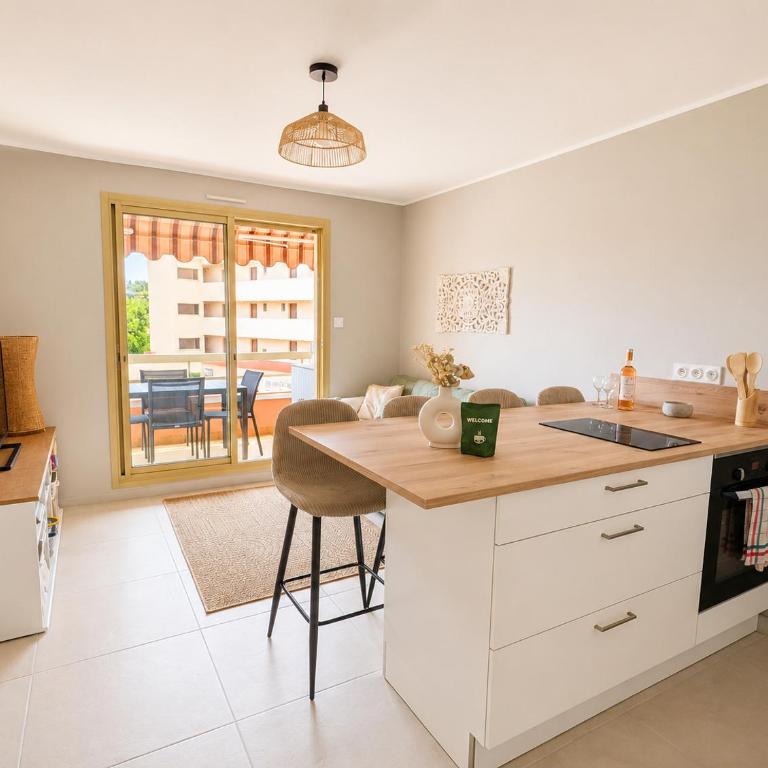 Appartement Plage de l'Argentière - Appartement 1 Chambre avec Balcon - 2