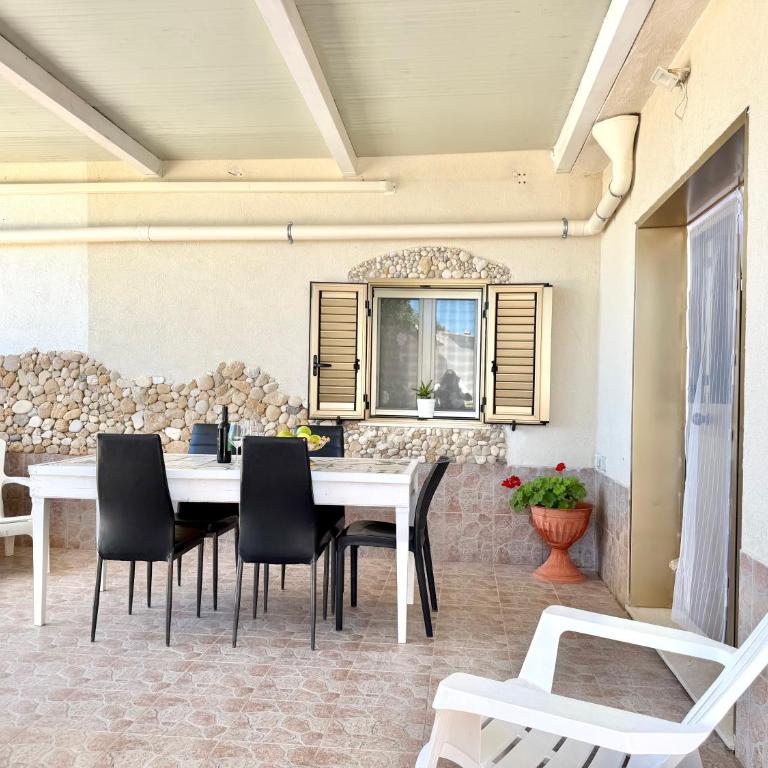 Villa Miranda near the sandy beach, parking & wifi - Haus mit 2 Schlafzimmern - 43