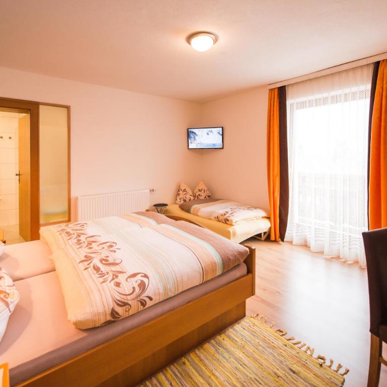 Hotel Pension Barbara - Triple Room - 1