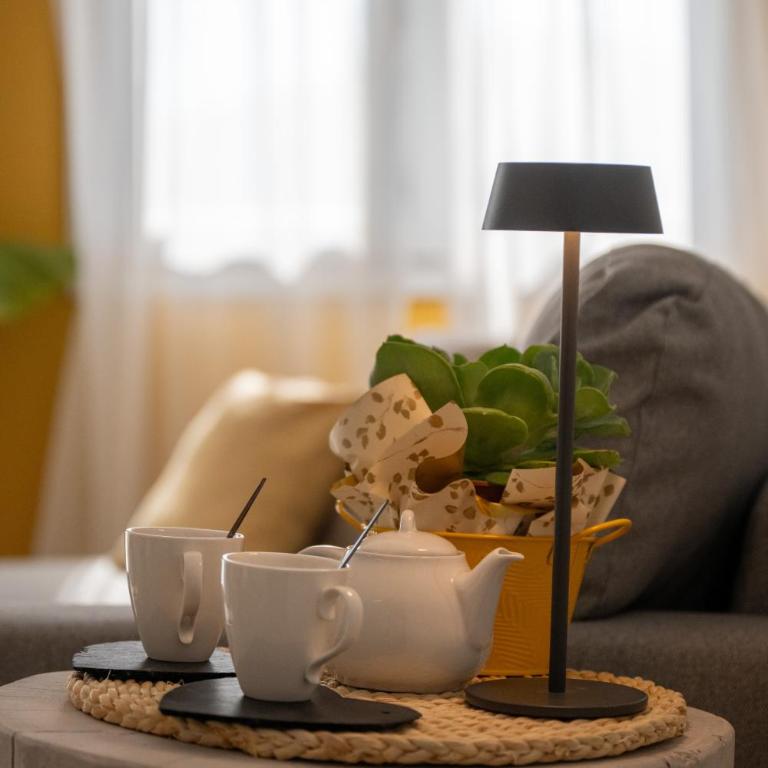 In Riva - Appartamento con 2 Camere da Letto e Terrazza - 7