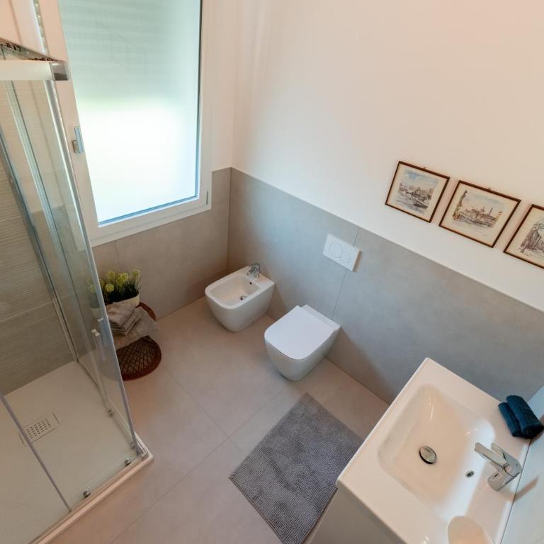 In Riva - Appartamento con 2 Camere da Letto e Terrazza - 13