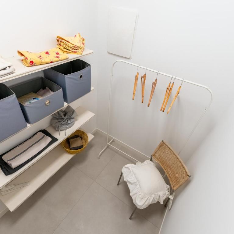 In Riva - Appartamento con 2 Camere da Letto e Terrazza - 2