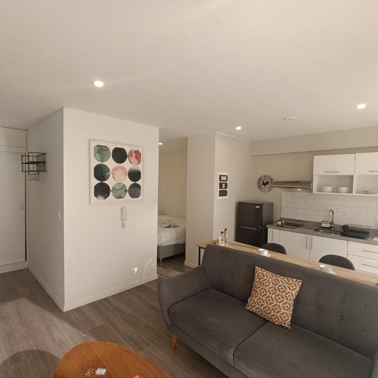 Quark Apartments - Apartment with Balcony - 17