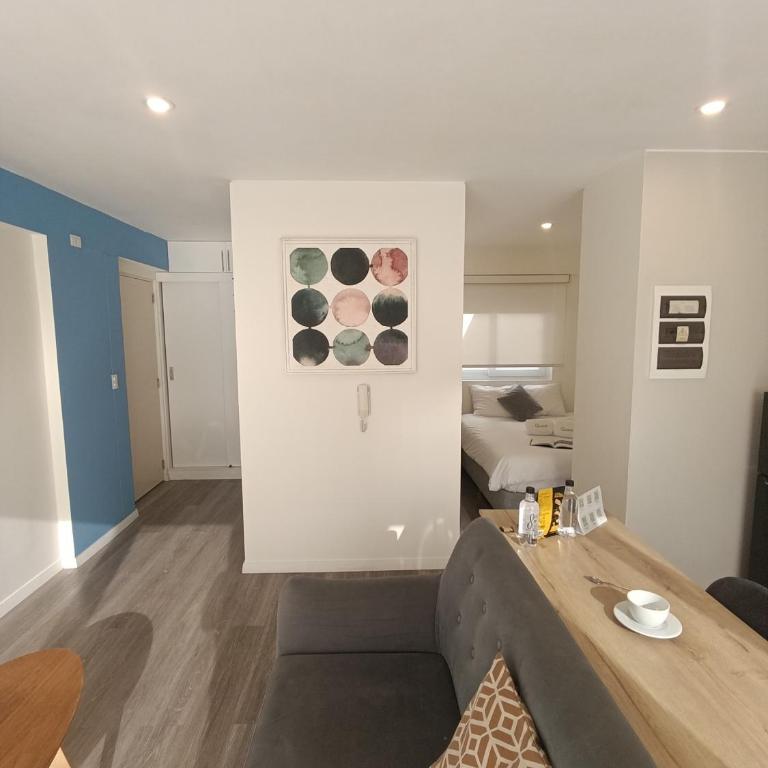 Quark Apartments - Apartment with Balcony - 32