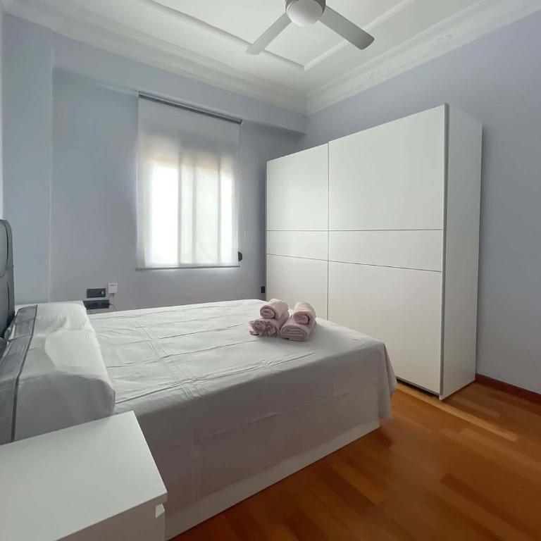 Spacest - Avinguda de Gaspar Aguilar A - Apartment - 5