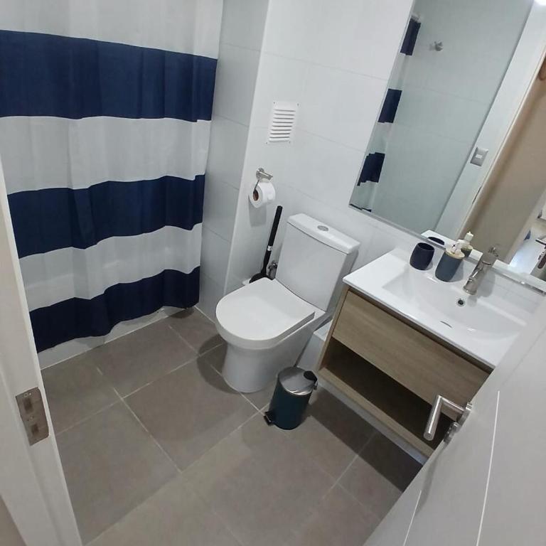 Departamento Pucón estacionamiento piscina - Three-Bedroom Apartment - 7