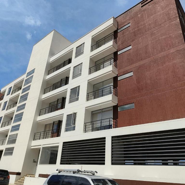 Apartamento Blue con chimenea al norte de Tunja y parqueadero gratis - Apartamento de 2 dormitorios - 9