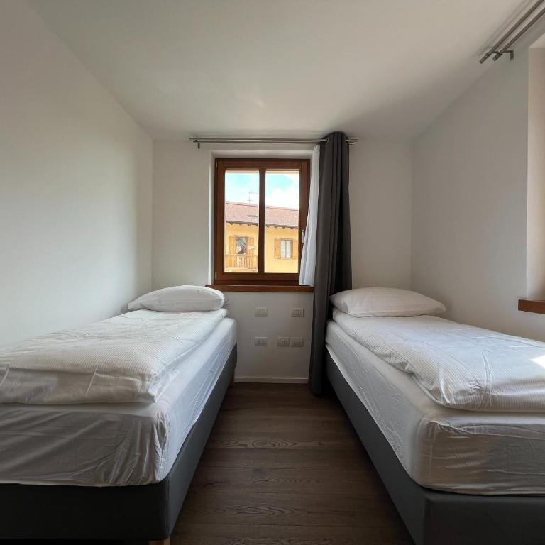 Costa Modern Suite - Appartamento con 2 Camere da Letto e con Vista Montagna - 24