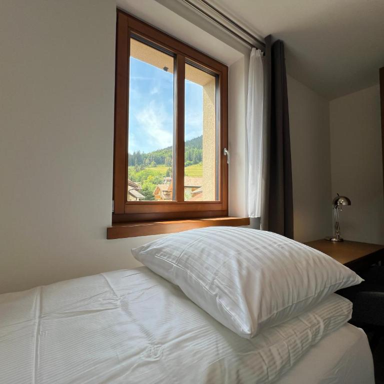 Costa Modern Suite - Appartamento con 2 Camere da Letto e con Vista Montagna - 15