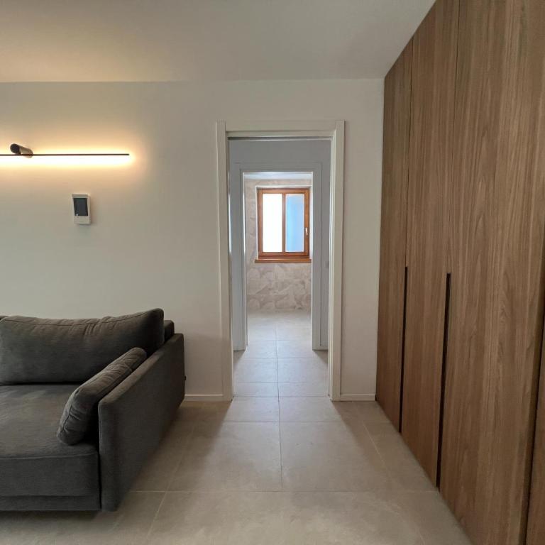 Costa Modern Suite - Appartamento con 2 Camere da Letto e con Vista Montagna - 28