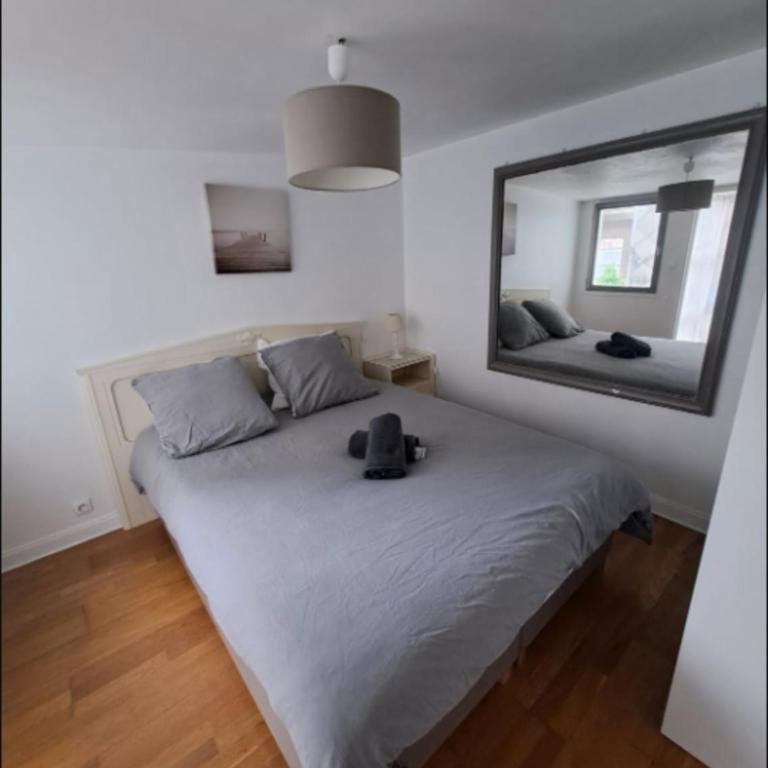 Large 70 m house close to the sea - Appartement - 6