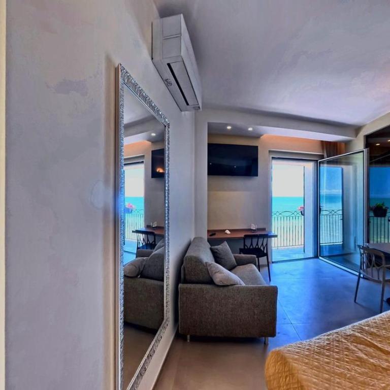 Tornola Luxury Rooms - Deluxe Doppelzimmer mit Meerblick - 8