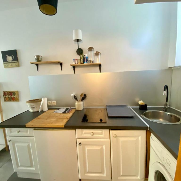 Studio proche Côte des Basques - One-Bedroom Apartment - 2