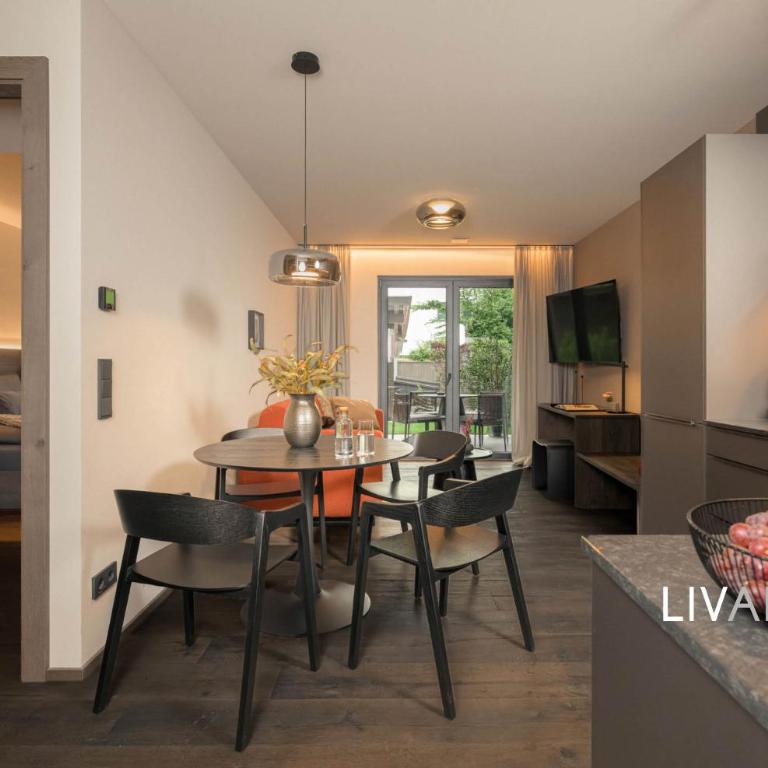 LIVALPIN mybase PASSION - One-Bedroom Apartment with Garden - 1