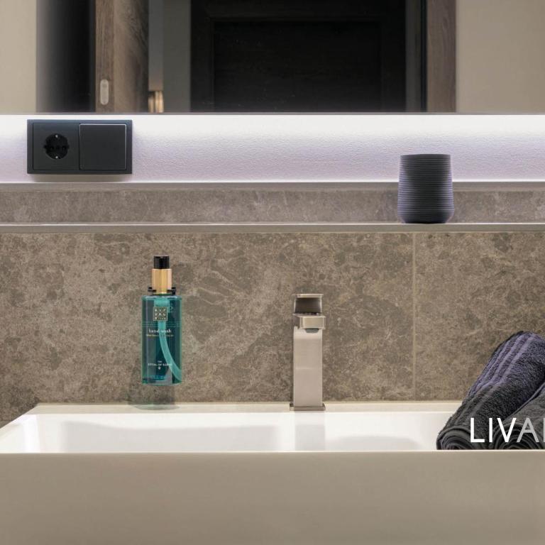 LIVALPIN mybase PASSION - One-Bedroom Apartment with Garden - 30