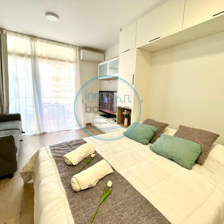 LOFT internacional , climatizado y con piscina - One-Bedroom Apartment - 38