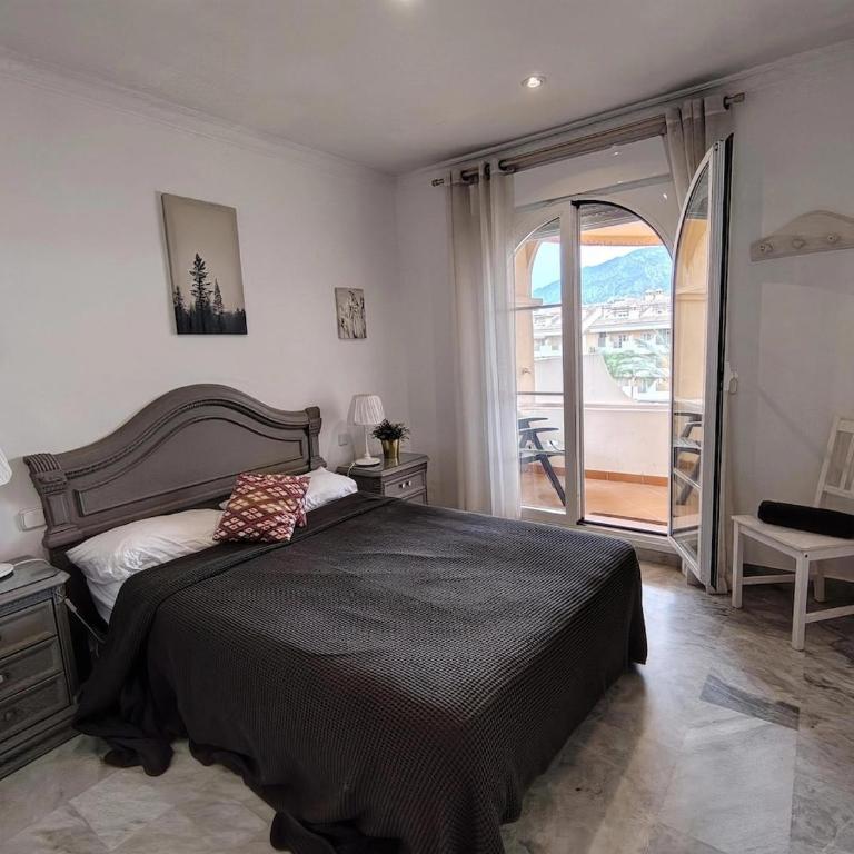 Luxury Apartment Near P Banus Sea and Mountain Views - Appartement 3 Chambres - 17