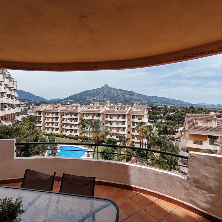 Luxury Apartment Near P Banus Sea and Mountain Views - Appartement 3 Chambres - 19