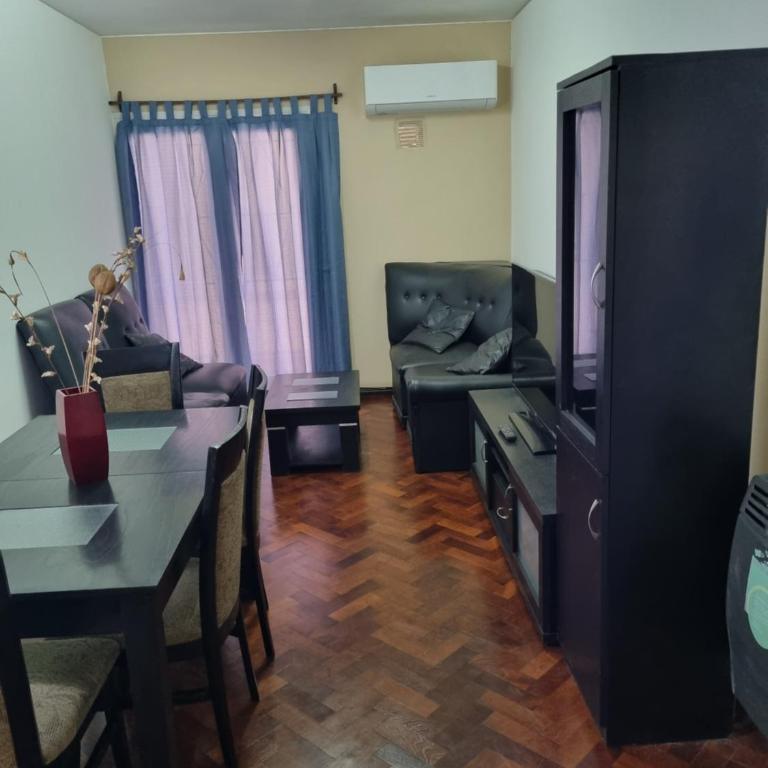 PLAZA MENDOZA - Apartamento de 2 dormitorios - 4