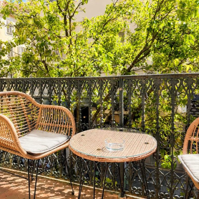Totolulu Cannes Luxury Properties - Apartamento de 2 dormitorios con vistas a la ciudad - 1
