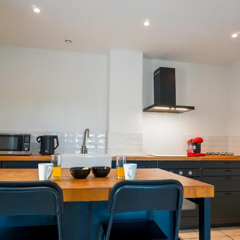 Élégant T2 au cœur de Toulon - Apartment mit 2 Schlafzimmern - 3