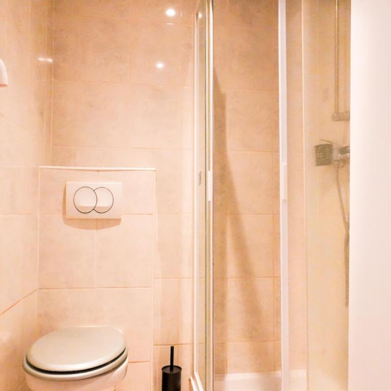 Élégant T2 au cœur de Toulon - Apartment mit 2 Schlafzimmern - 24