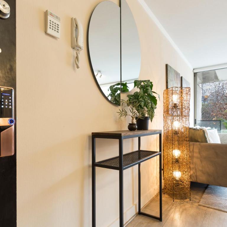 Apartamento en Las Condes frente a parque araucano, Con Calefacción - Two-Bedroom Apartment - 11