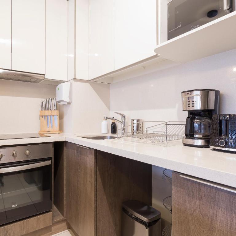 Apartamento en Las Condes frente a parque araucano, Con Calefacción - Two-Bedroom Apartment - 25