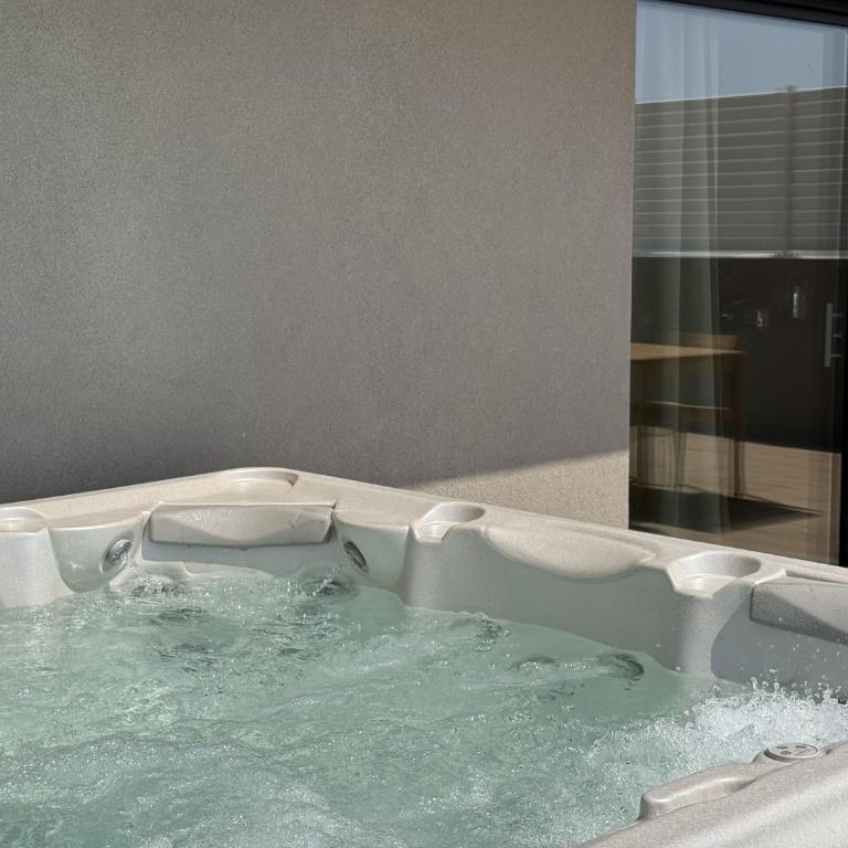 Rooftop 2bedrooms, 2bathrooms Jacuzzi & Sea View #2 - Appartement 2 Chambres avec Terrasse et Vue sur la Mer - 14