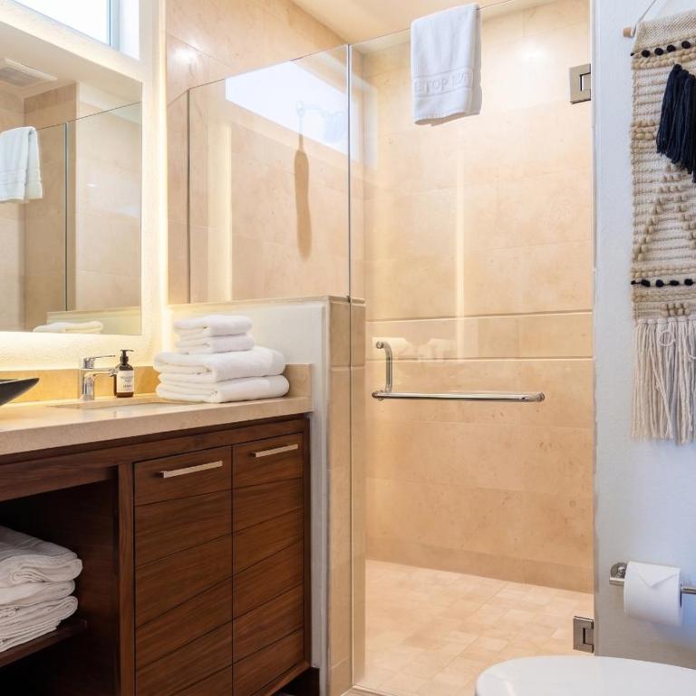 Luxury Vallarta Marina 1BR, 180° Balcony & Golf Views - Apartamento Premium de 1 dormitorio - 45