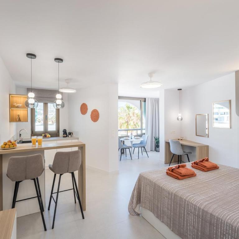 Parque Santiago II - Deluxe Suite - Las Americas, heated pool, ocean view, 250m to the beach - Deluxe Double Studio - 8