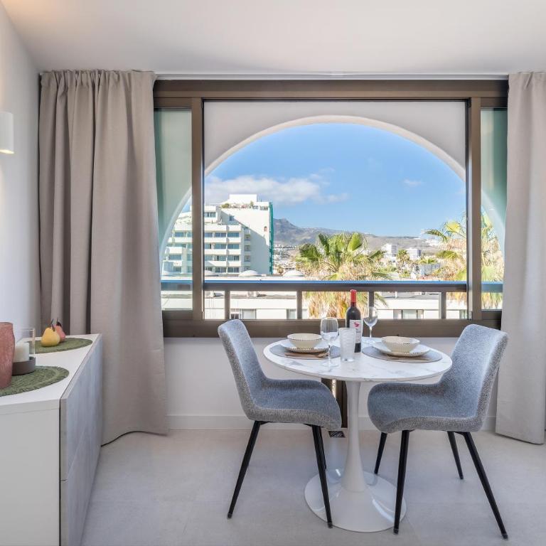 Parque Santiago II - Deluxe Suite - Las Americas, heated pool, ocean view, 250m to the beach - Deluxe Double Studio - 26