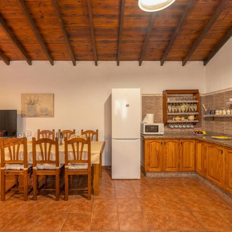 CHL Villa Abraham, piscina privada y relax - Villa de 2 dormitorios - 19