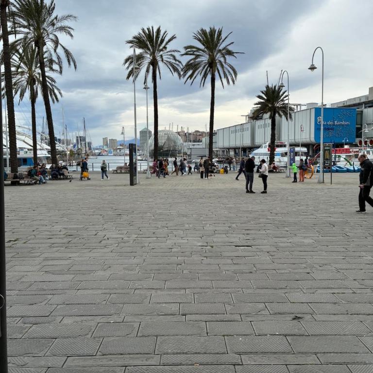 Acquario Genova Ascensore Centro - Appartamento con 1 Camera da Letto - 7