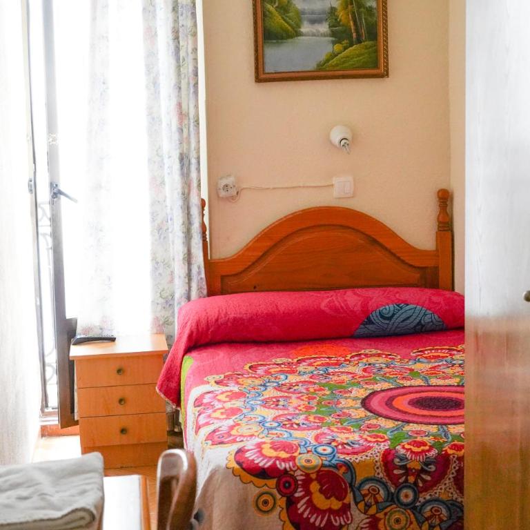 Hostal Fuentesol - Chambre Double avec Salle de Bains Commune - 6