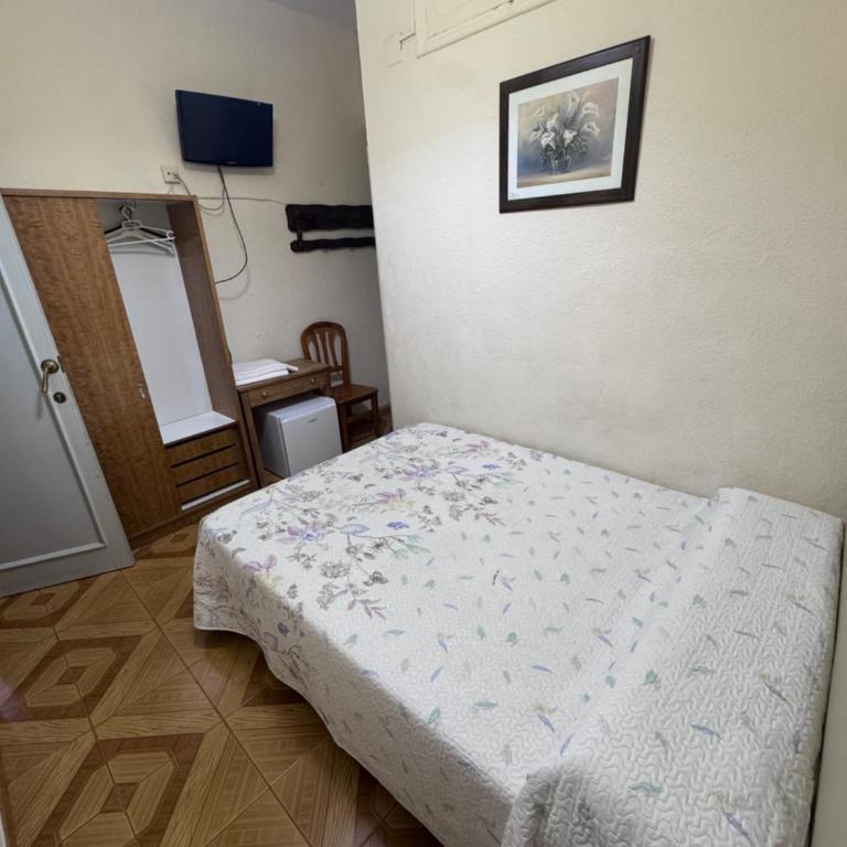 Hostal Fuentesol - Chambre Double avec Salle de Bains Privative - 9